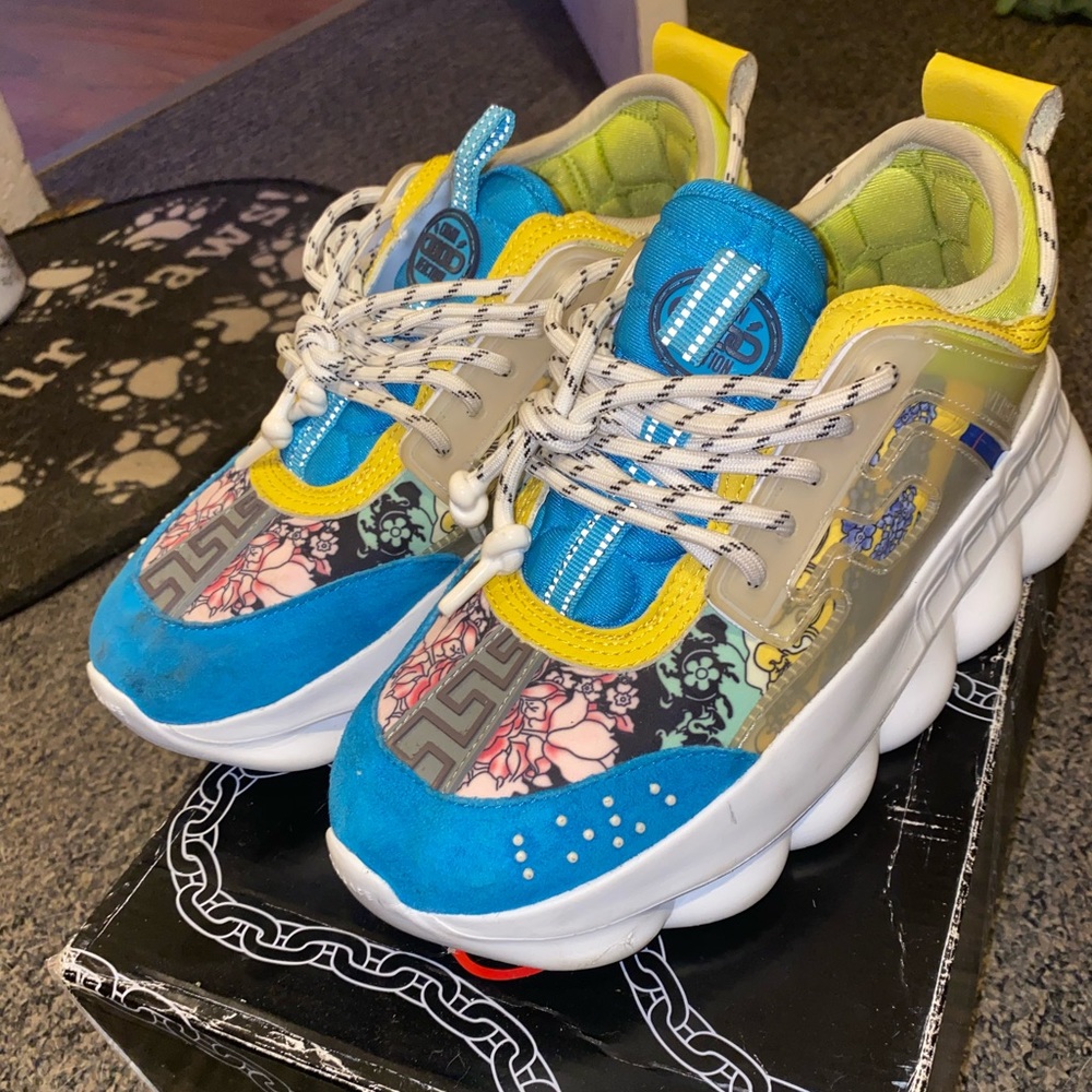 Versace Chain Reaction Sneakers Size 6